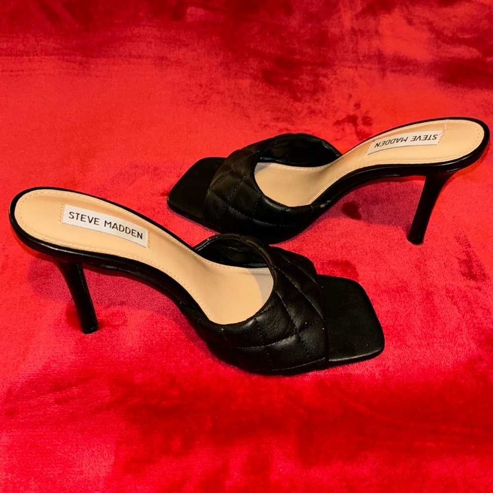 STEVE MADDEN HEELS 8M